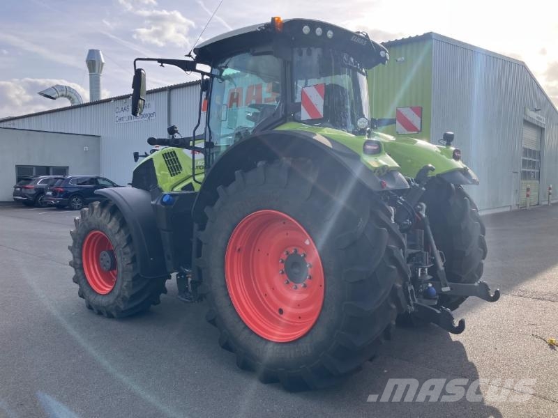 CLAAS AXION 870 CMATIC CEBIS Tractoren