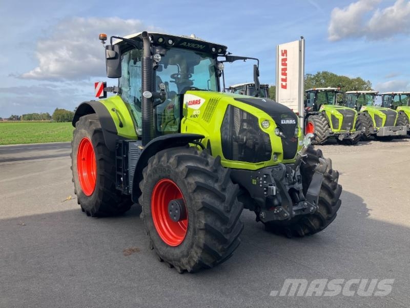 CLAAS AXION 870 CMATIC CEBIS Tractoren