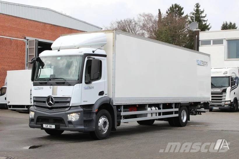 Mercedes-Benz Antos 1830 -FURGON– 007 Camiones con caja de remolque