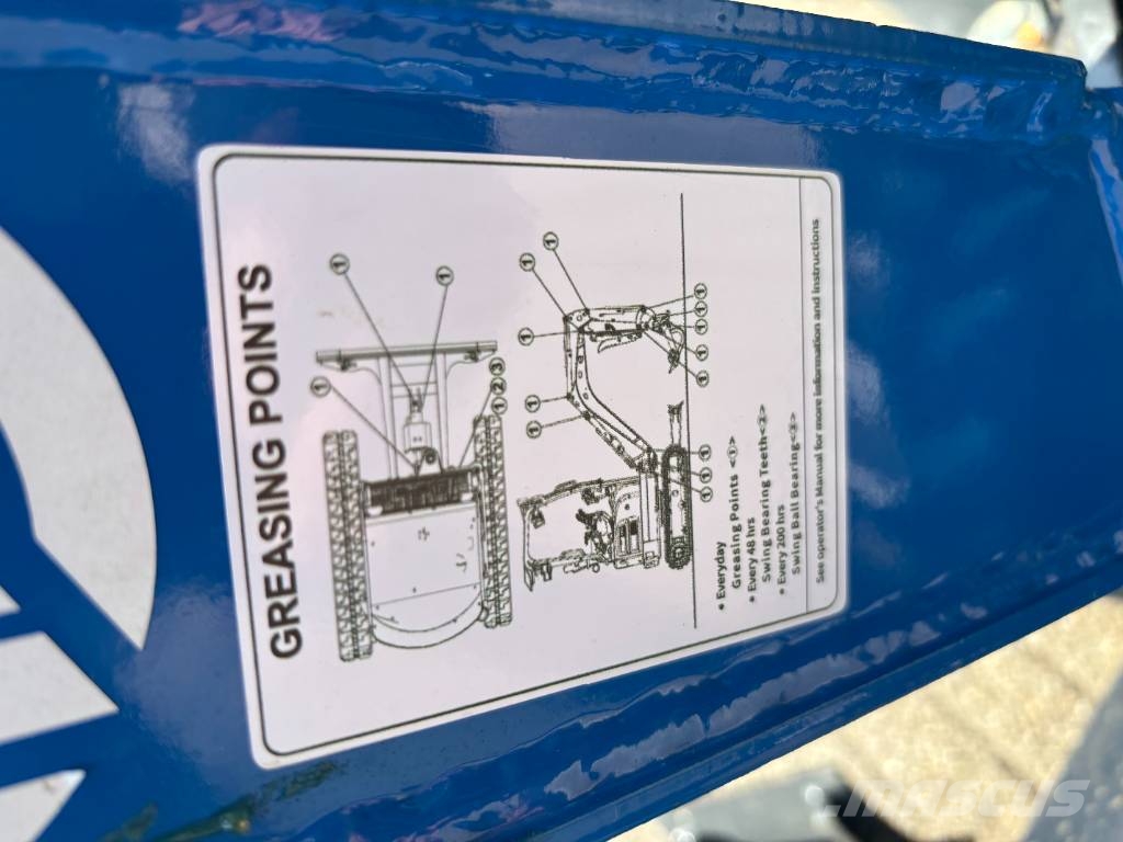 Rippa R18 Pro met Cabine Miniexcavadoras