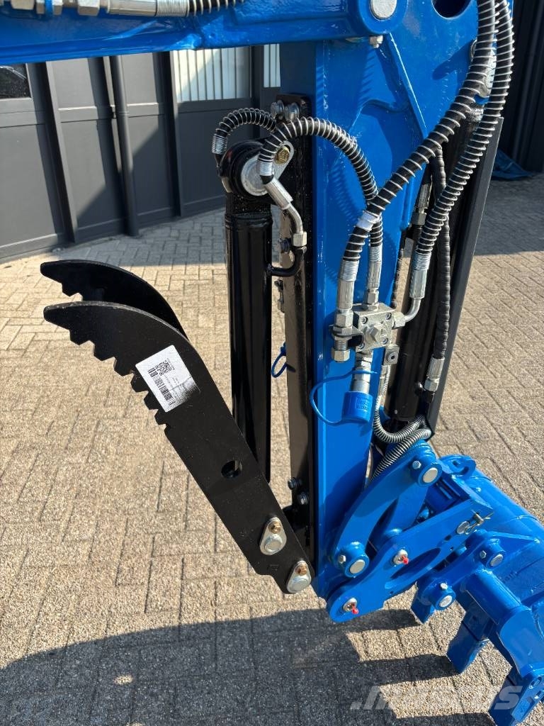Rippa R18 Pro met Cabine Miniexcavadoras