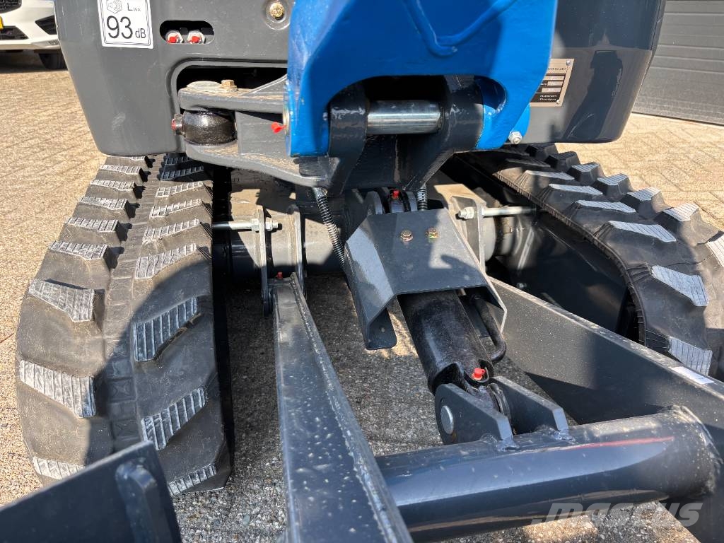 Rippa R18 Pro met Cabine Miniexcavadoras