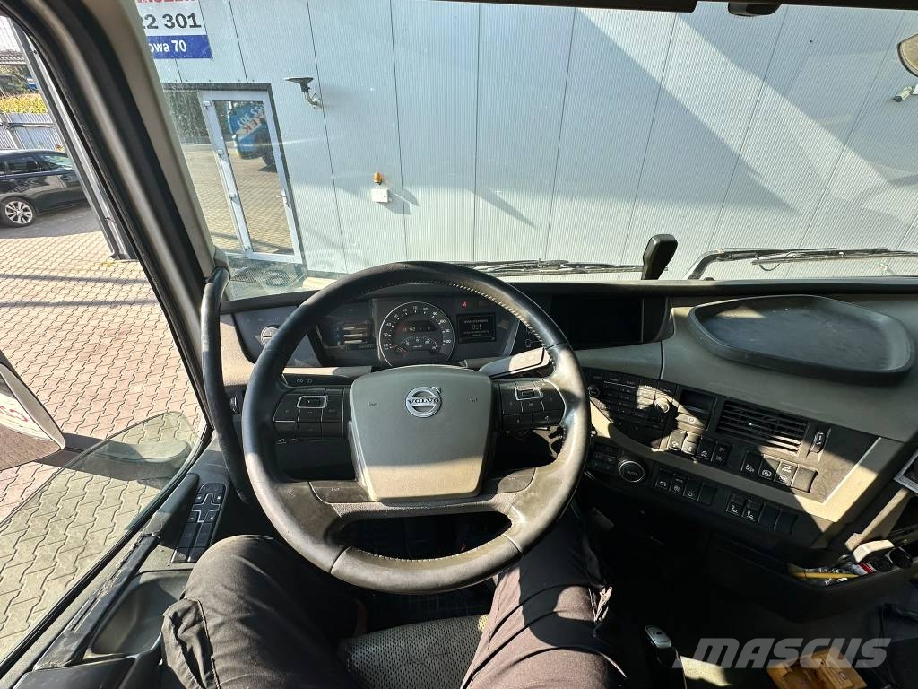 Volvo FH 540 起重车
