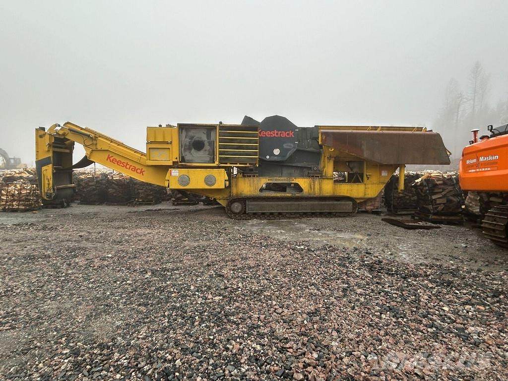 Keestrack B6 Other