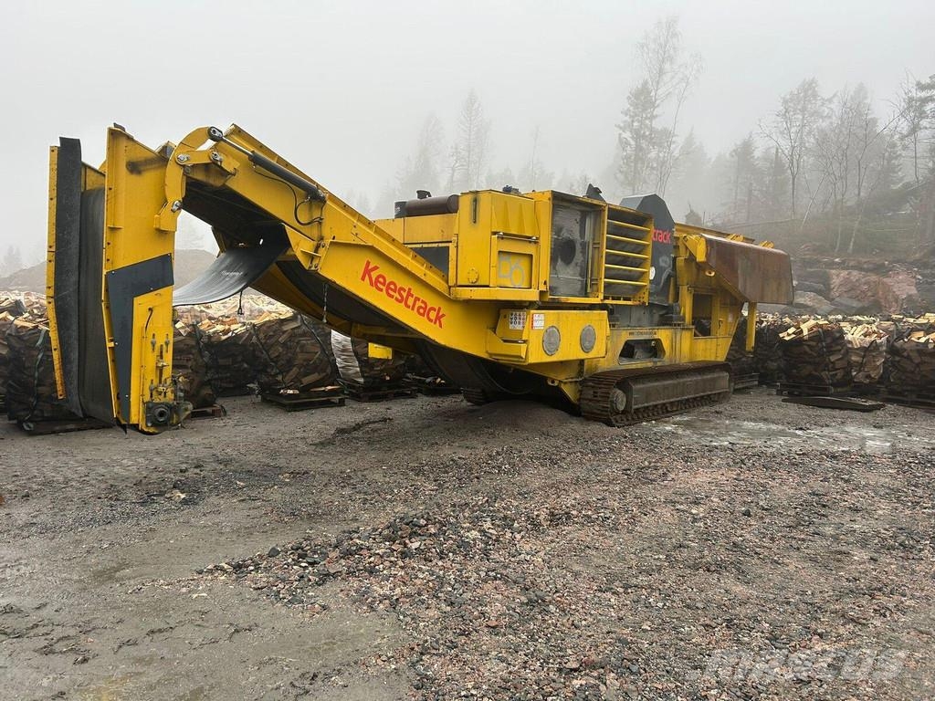 Keestrack B6 Other