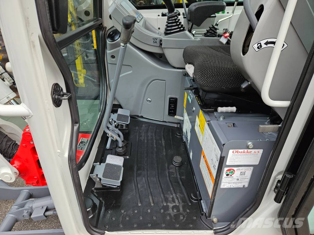 Takeuchi TB 216 Mini kotrók < 7t