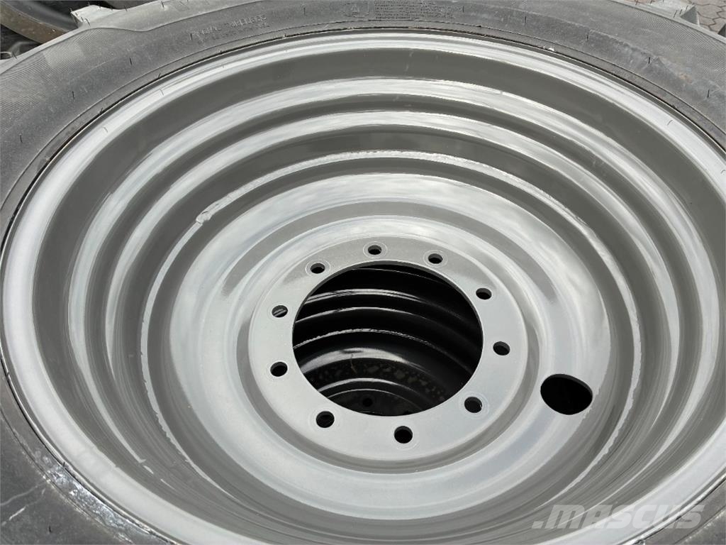Vredestein 540/65R30 Vredestein Traxion Muut maatalouskoneet