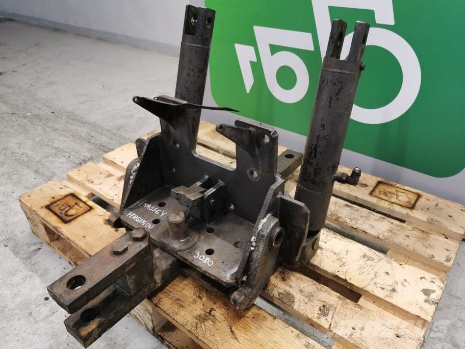 Massey Ferguson 3080 lower hitch Rama i zawieszenie