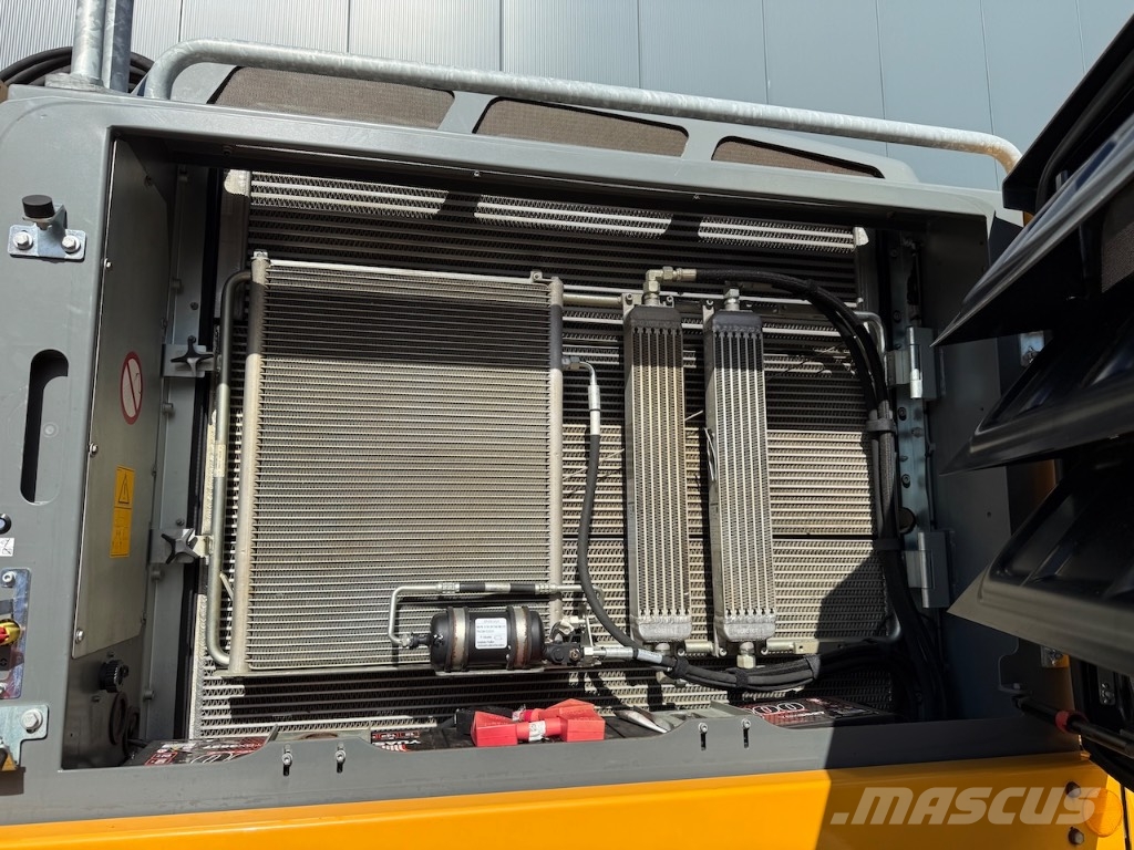 Liebherr LH 35 M Litronic Timber - LH 35 M - LH 35 Bageri za manipuliranje materijalom / otpadom