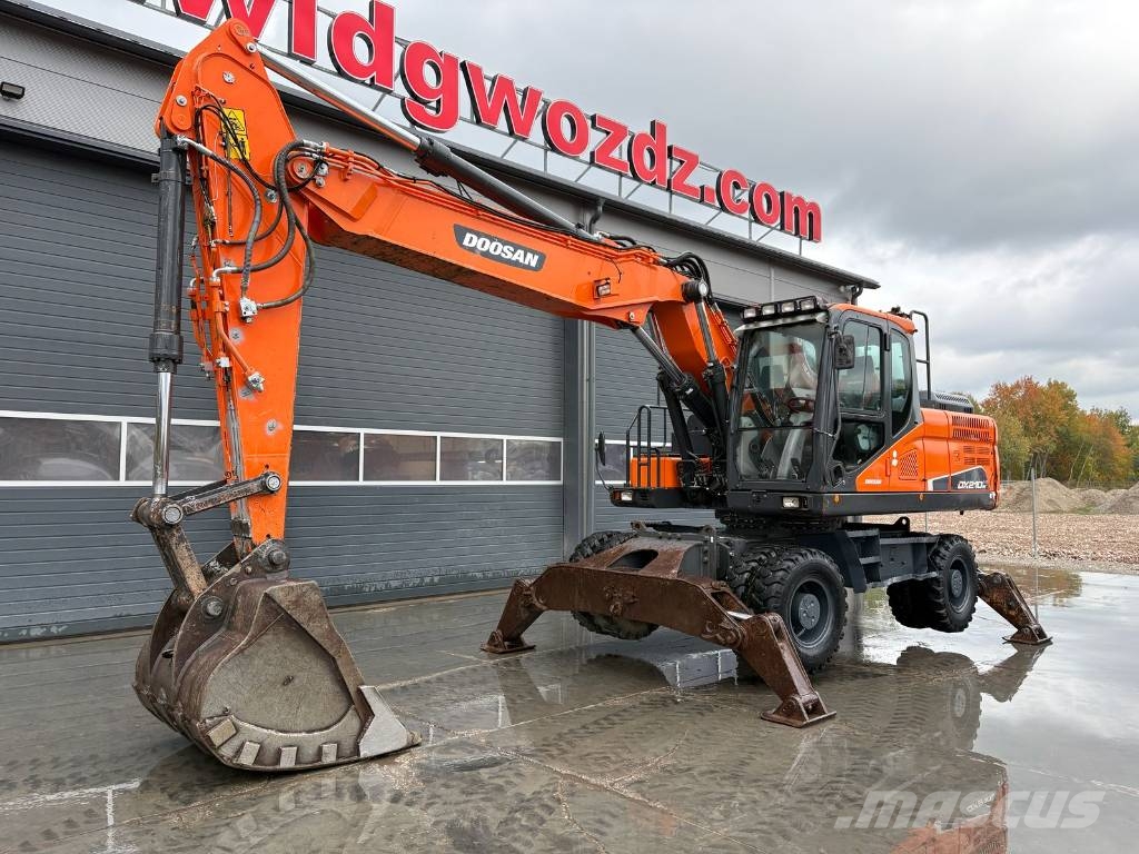 Doosan DX 210 W-5 Колёсные экскаваторы