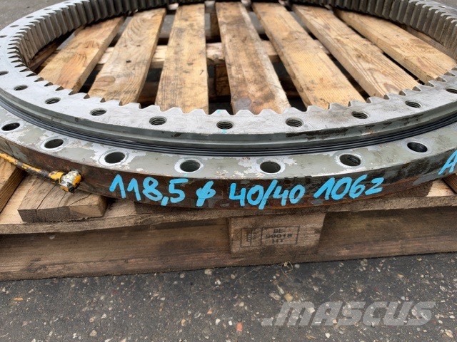 Liebherr A 316 USED SWING RING Vaihteisto