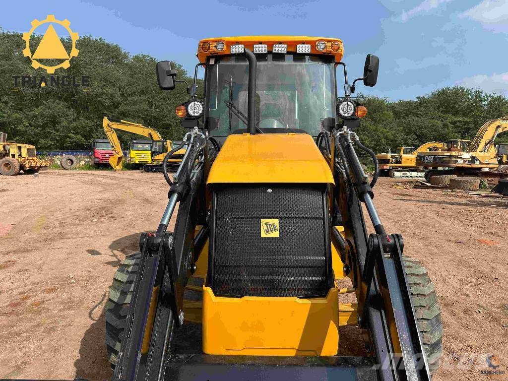 JCB 3 CX 反铲装载机