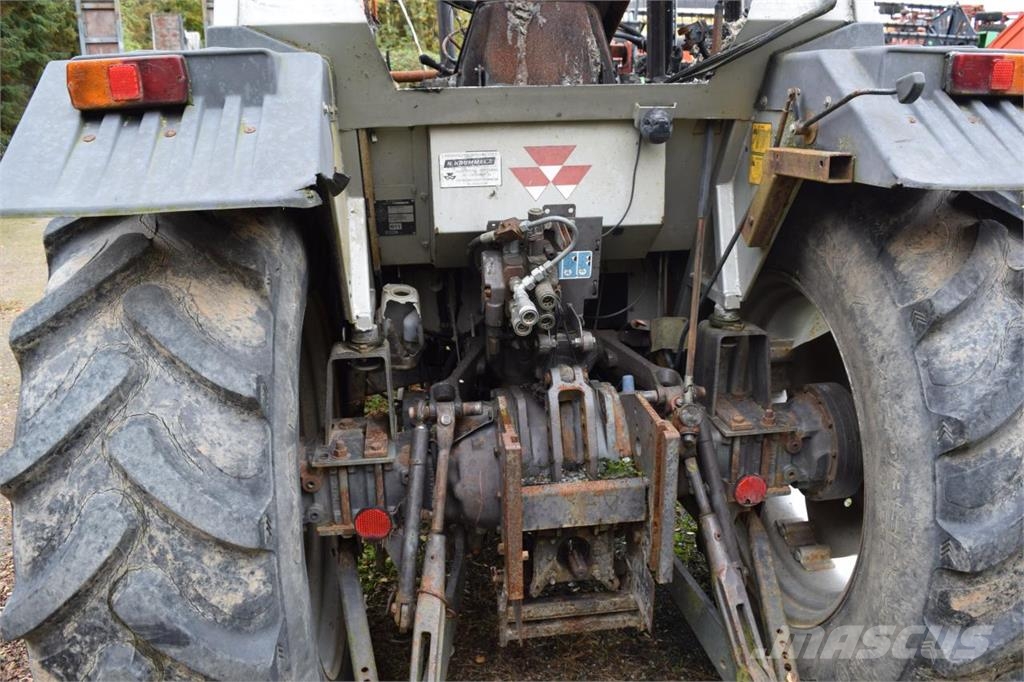Massey Ferguson MF 390 Turbo *Brandschaden* Tractores
