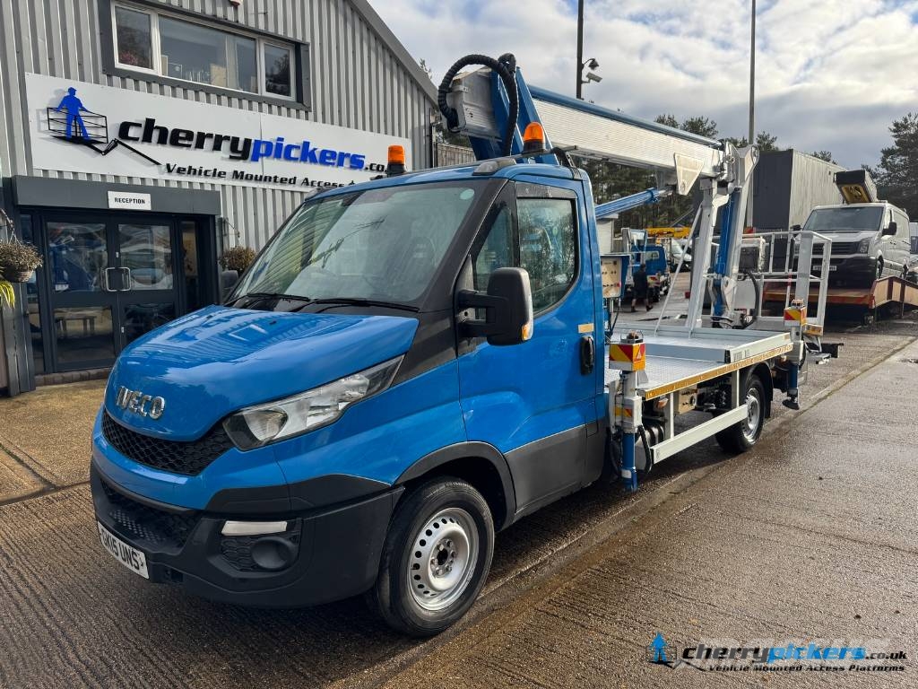 Iveco Daily Multitel MJ201 Cherry Picker المنصات الهوائية المثبتة على شاحنة