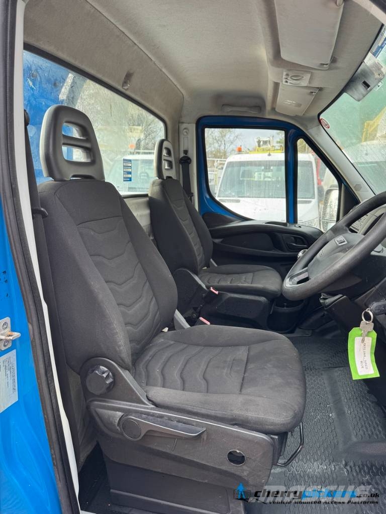 Iveco Daily Multitel MJ201 Cherry Picker المنصات الهوائية المثبتة على شاحنة
