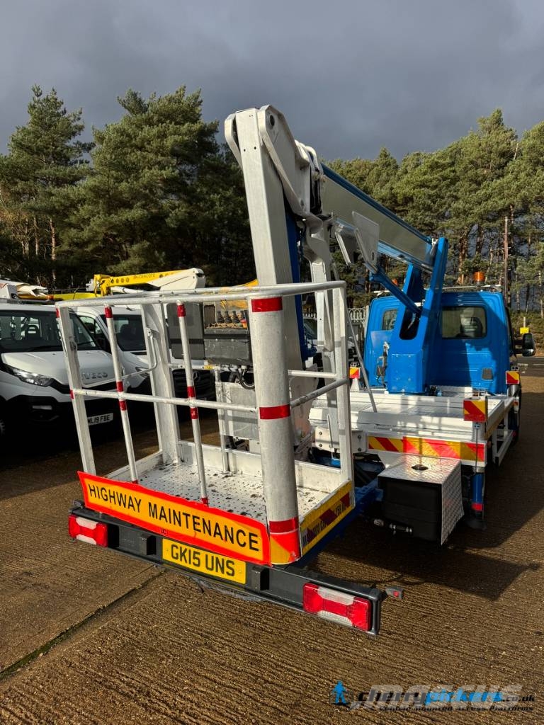 Iveco Daily Multitel MJ201 Cherry Picker المنصات الهوائية المثبتة على شاحنة