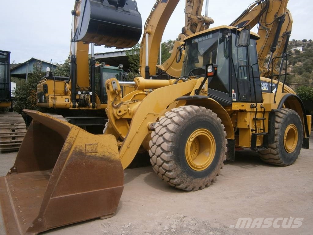 CAT 950H Kolové nakladače