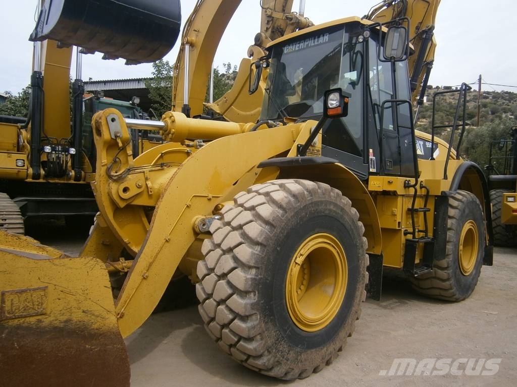 CAT 950H Kolové nakladače