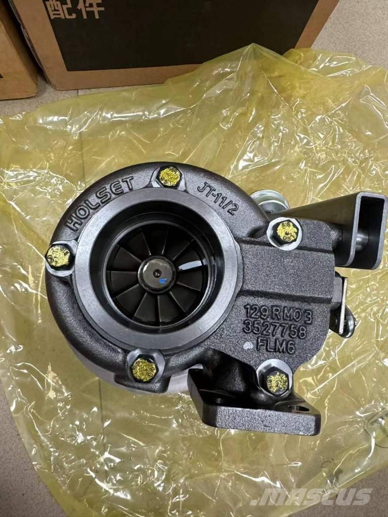 Komatsu 6D107 turbocharger Motori