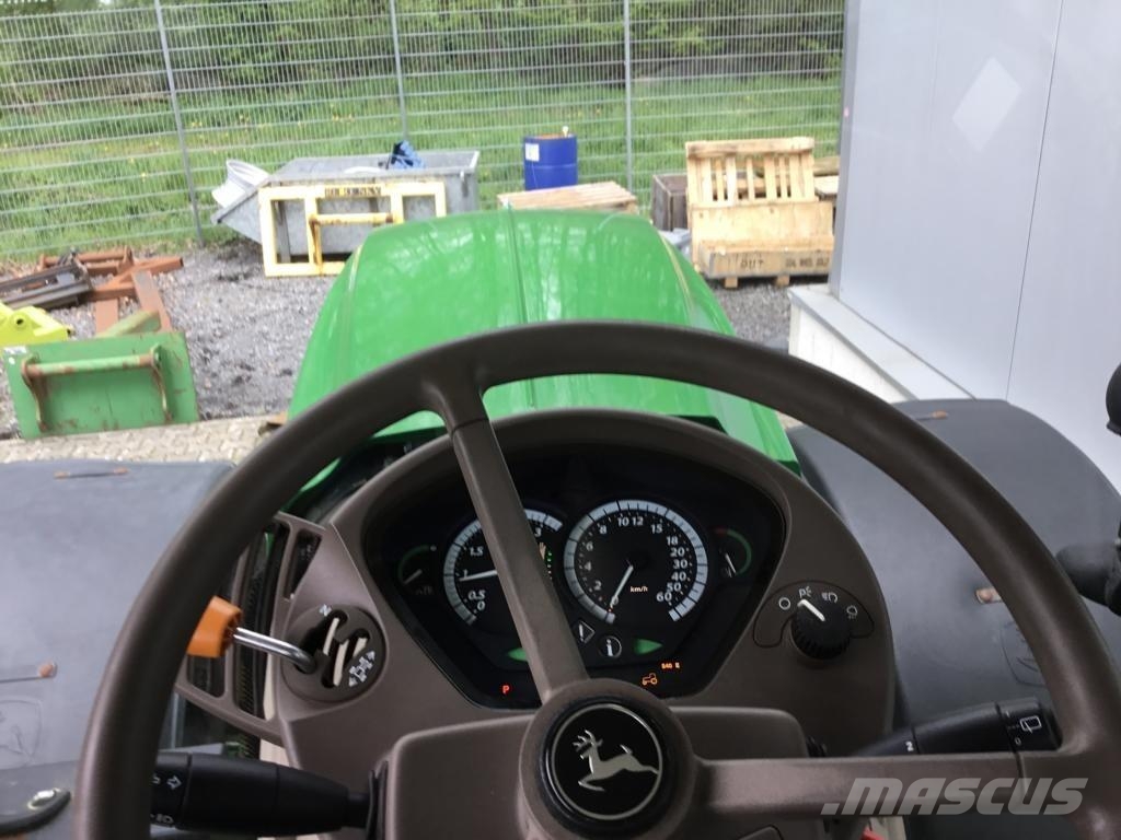 John Deere 6150R Traktorok