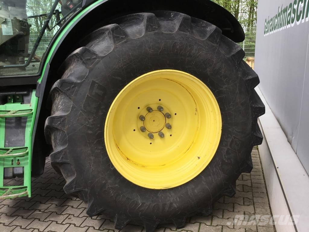 John Deere 6150R Traktorok