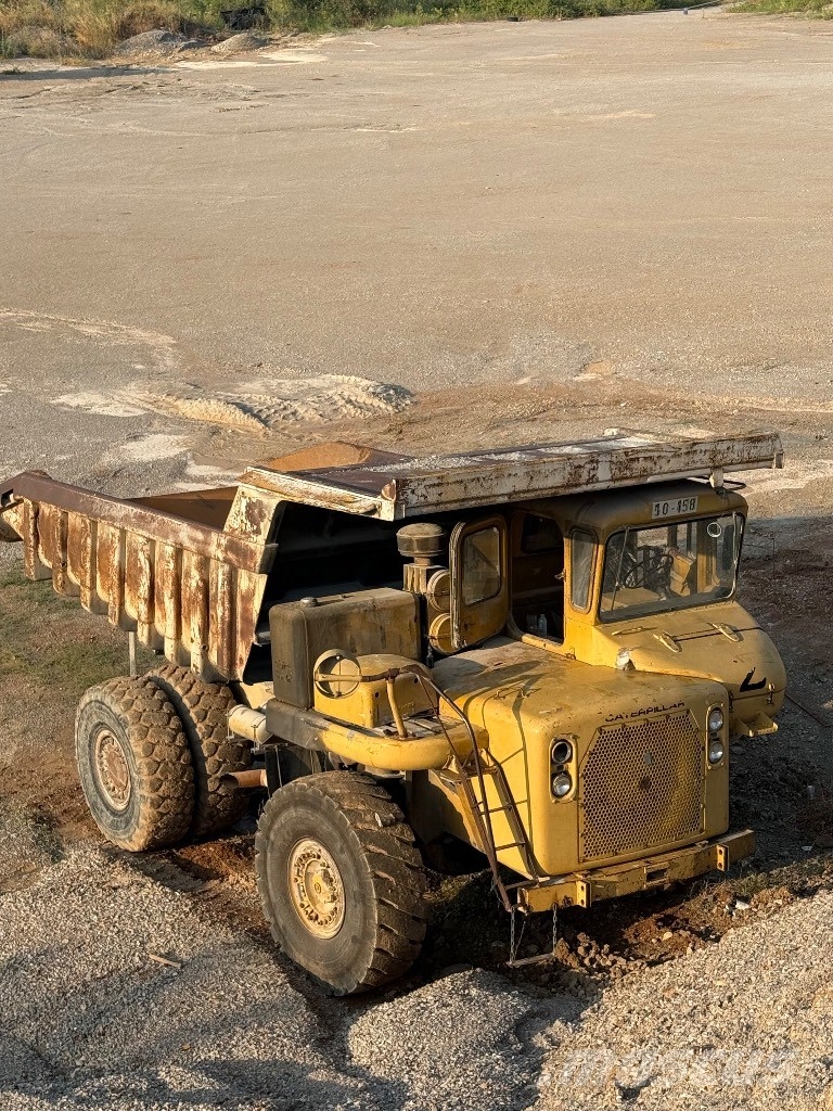 CAT 769 B عربات نقل قلابة للمواقع