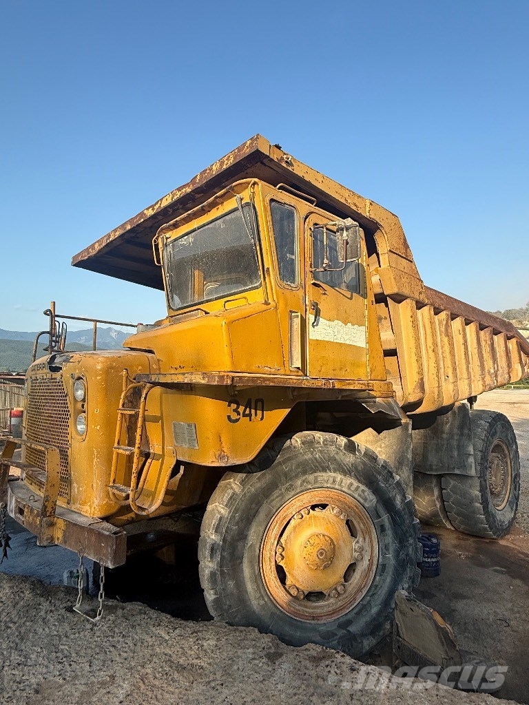CAT 769 B عربات نقل قلابة للمواقع