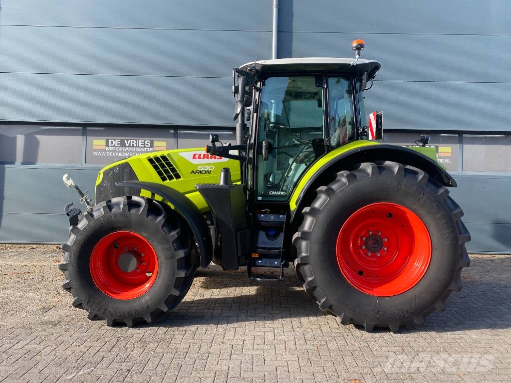 CLAAS Arion 630 Cmatic CIS+ Traktori