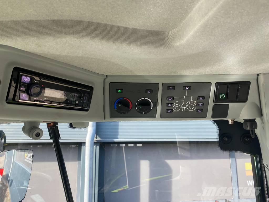 CLAAS Arion 630 Cmatic CIS+ Traktori