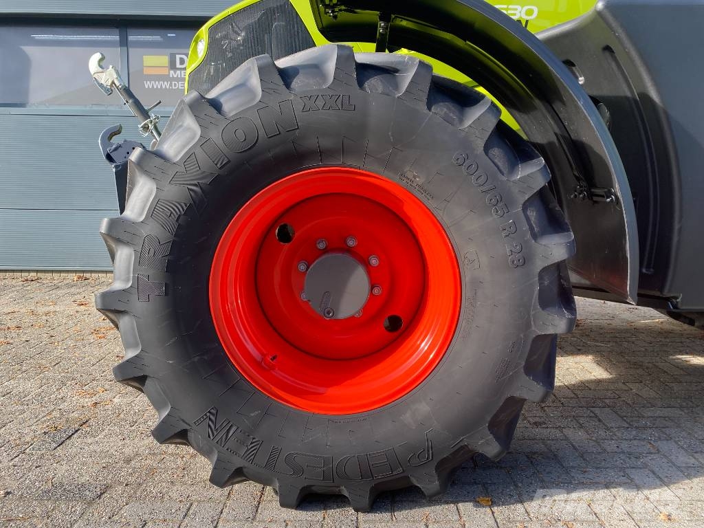 CLAAS Arion 630 Cmatic CIS+ Traktori