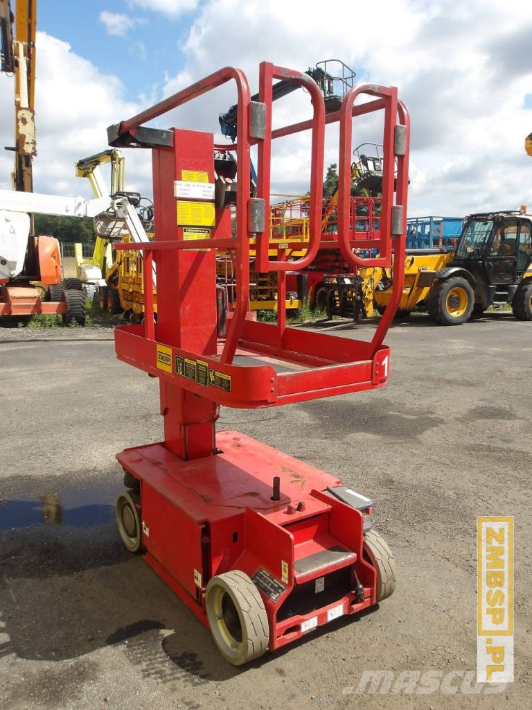 JLG 1230 ES Vertikālie pacēlāji