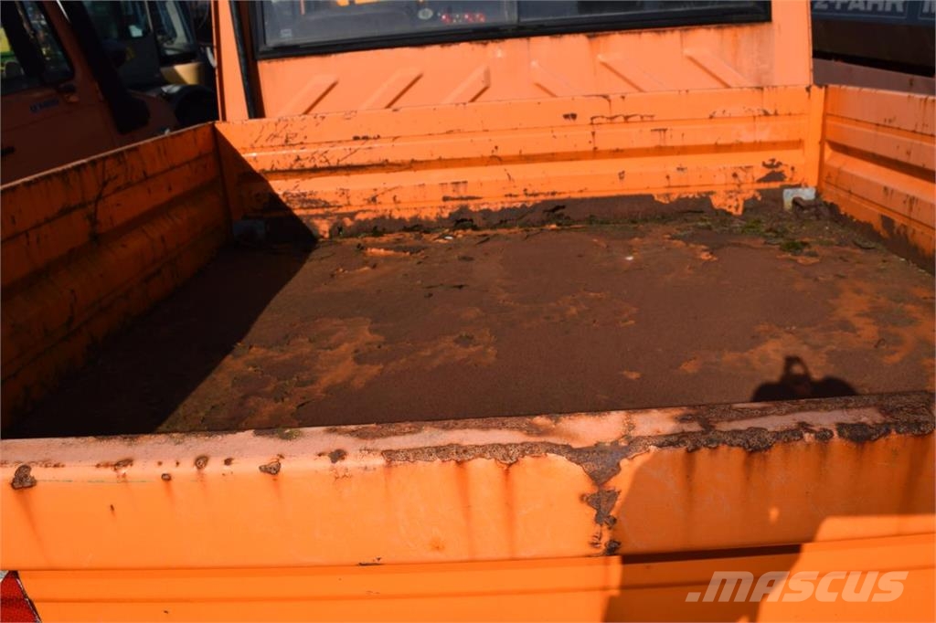 MB Trac Unimog U1400 Трактори