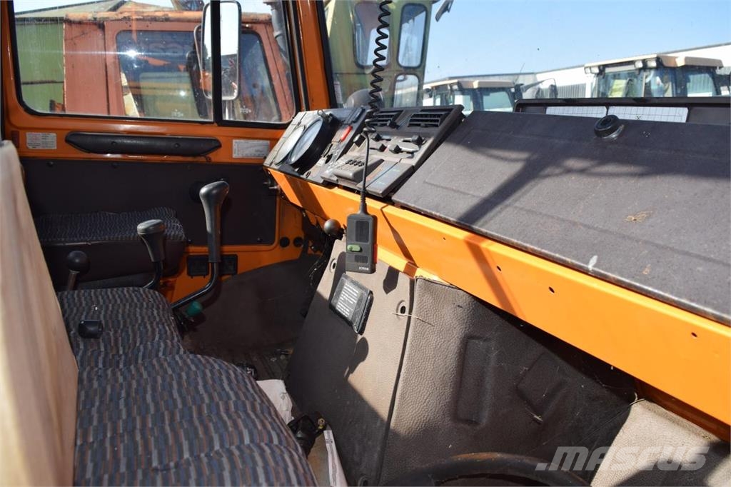 MB Trac Unimog U1400 Трактори