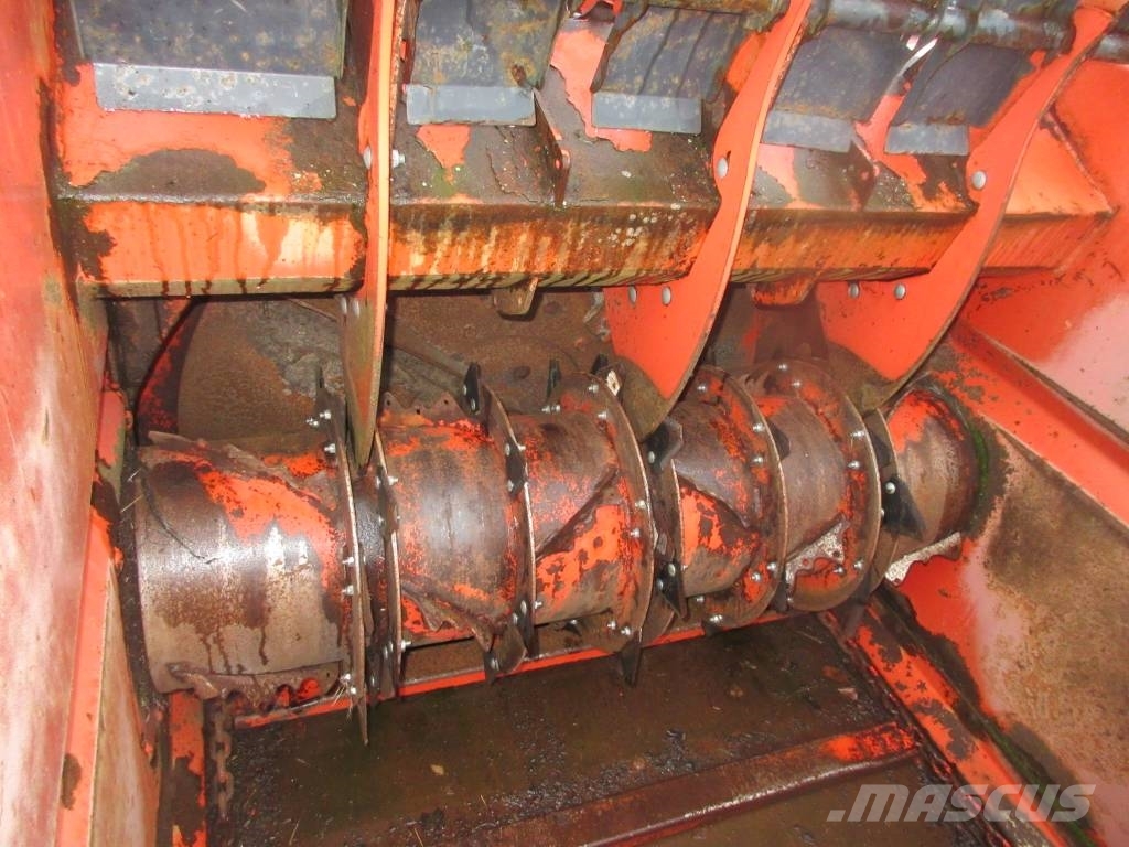Kuhn Primor 3560 Balsnittare, rivare och upprullare