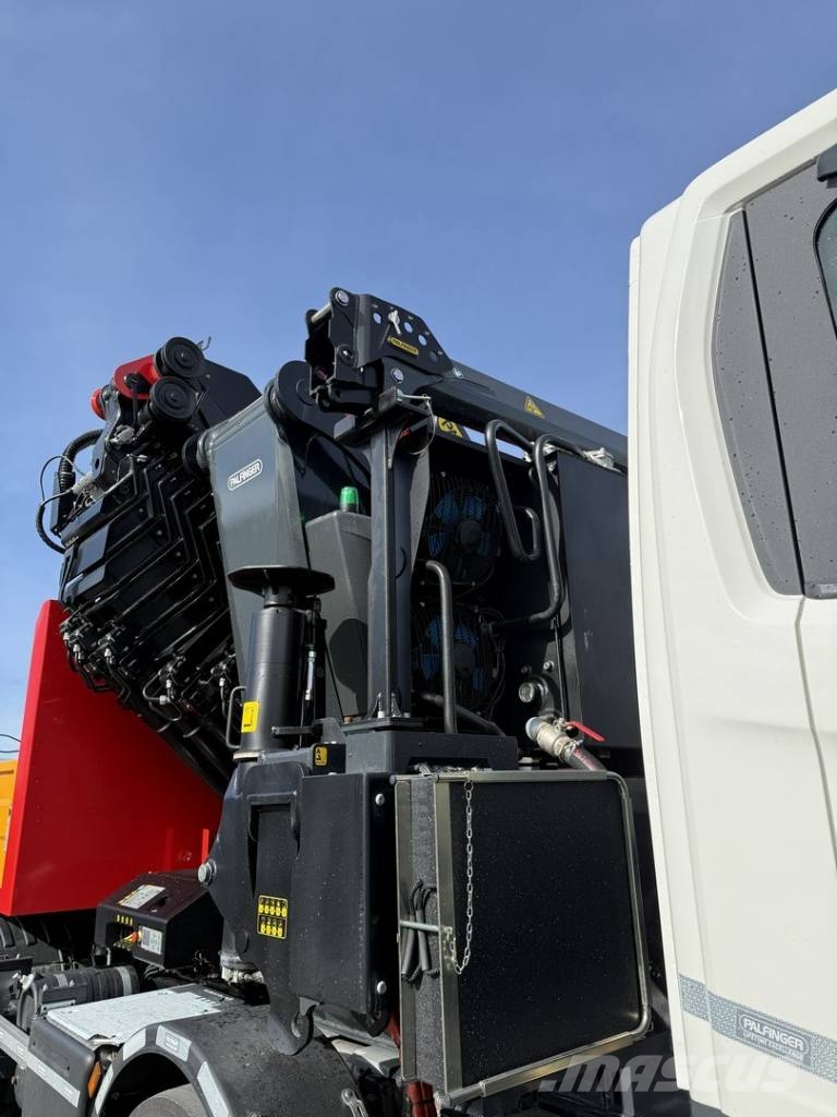 Scania 500 Snelmontage kranen