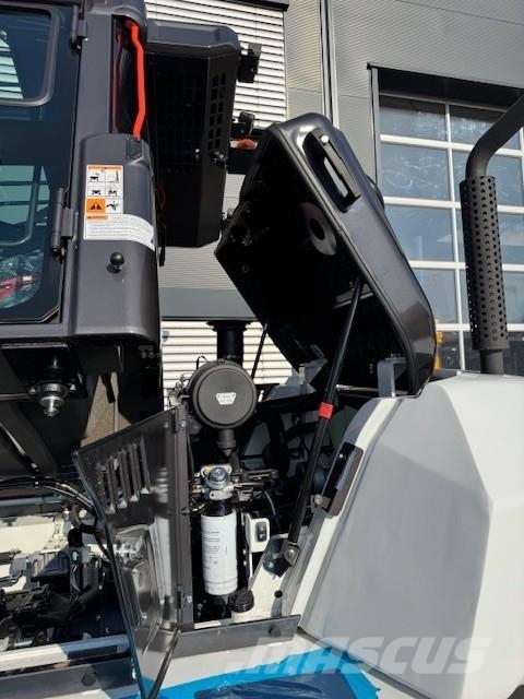 Bobcat D90S-9 NEUGERÄT!!! Camiones diesel