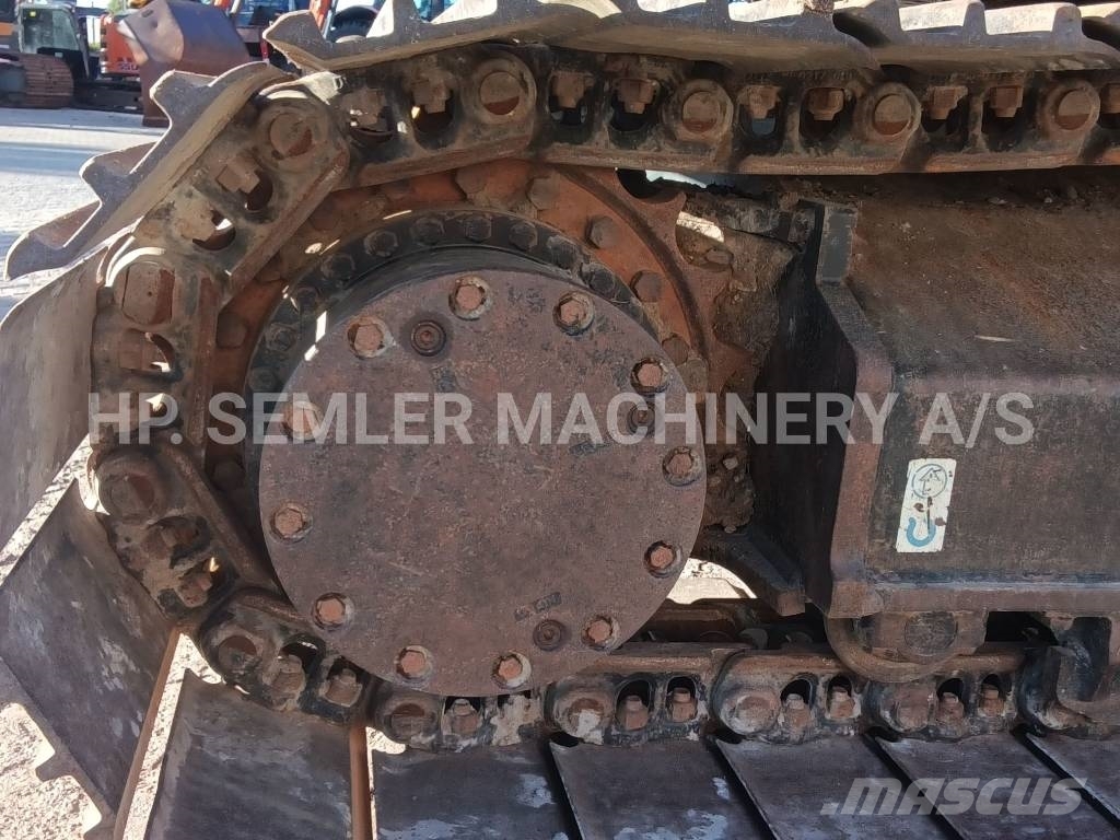 Hitachi ZX250LC-6 Escavatori cingolati