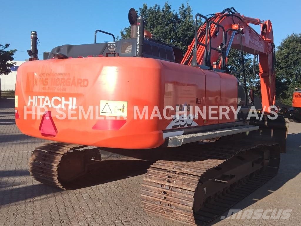 Hitachi ZX250LC-6 Escavatori cingolati