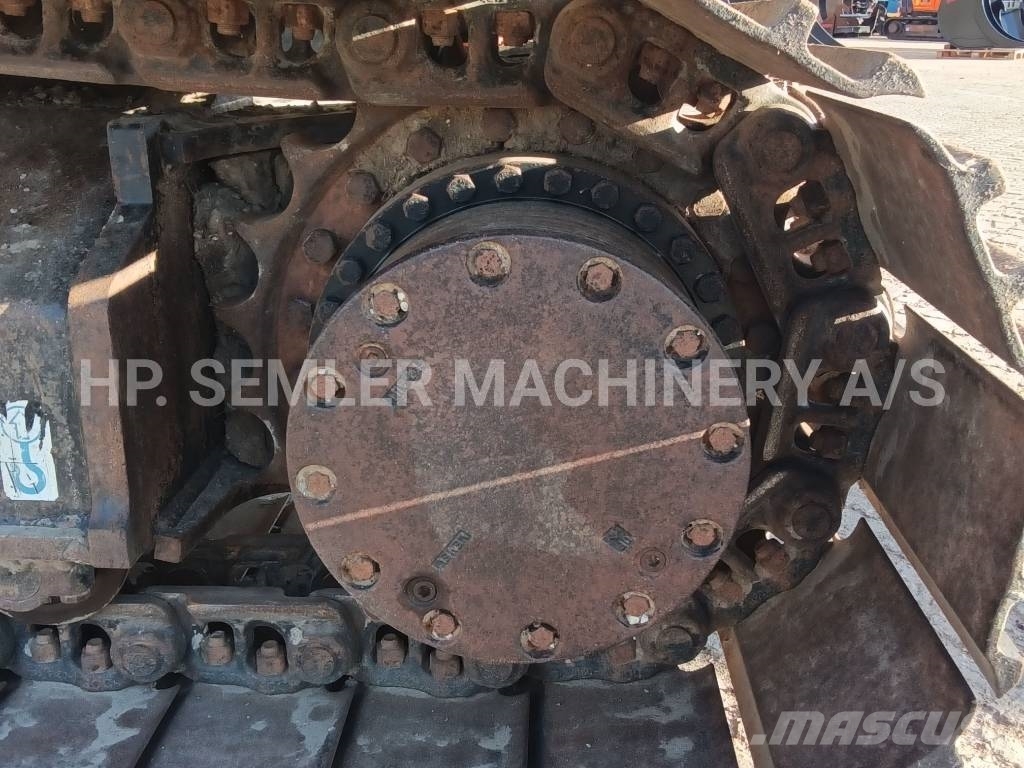Hitachi ZX250LC-6 Escavatori cingolati