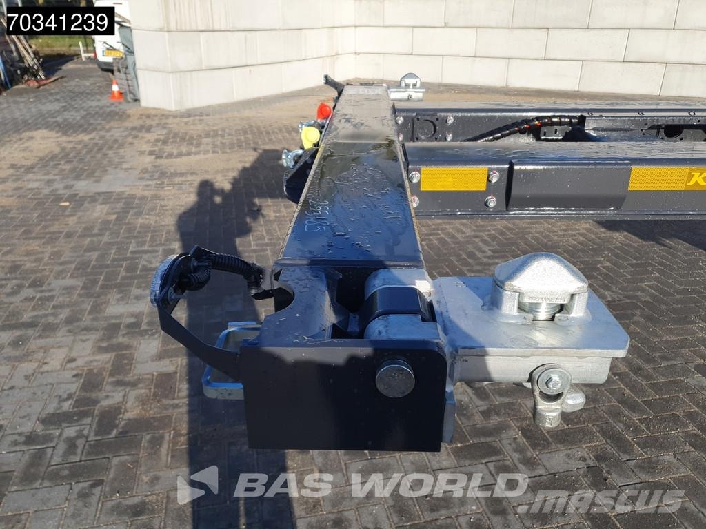 Kässbohrer XS 3 axles NEW Multi 45'ft Lift Axle SAF Containerauflieger
