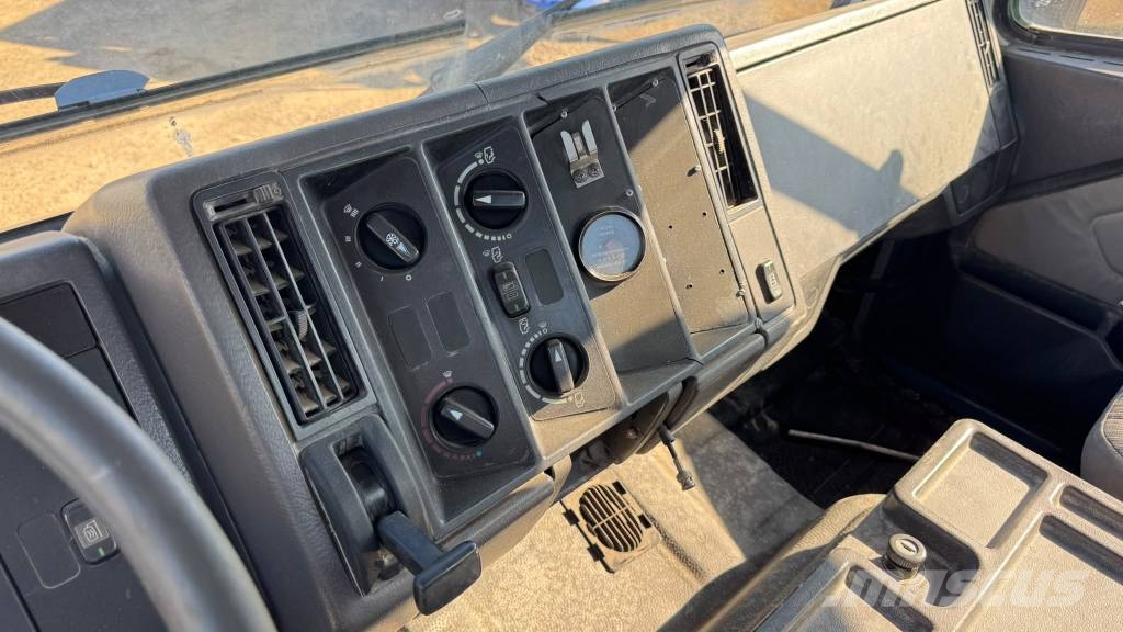 Mercedes-Benz SK 3535 8x4 chassis V8 big axle Kamioni-šasije