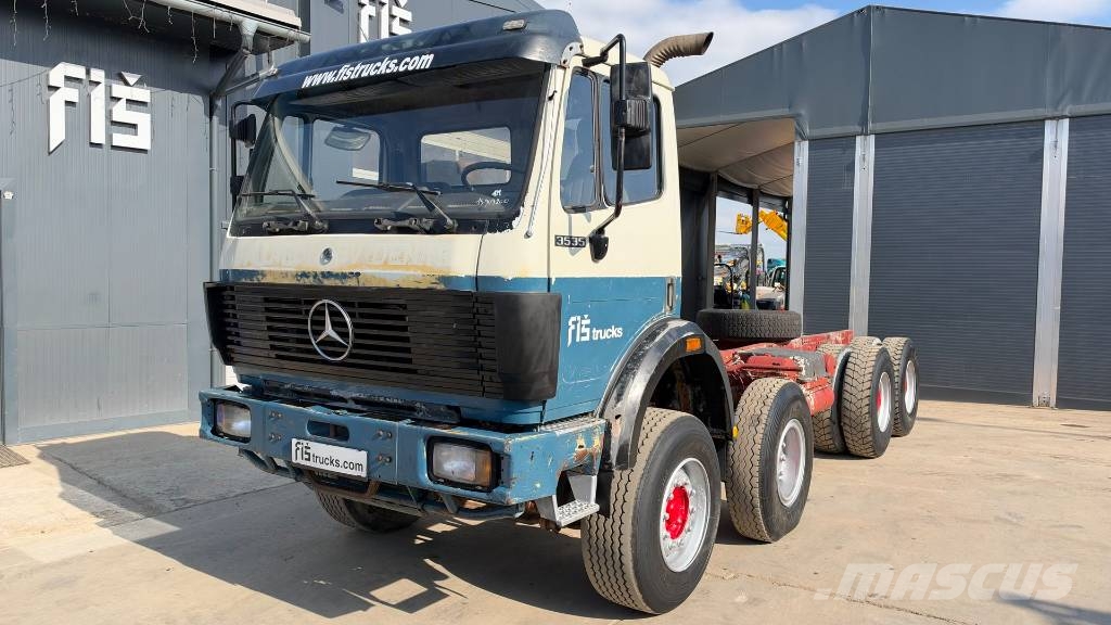 Mercedes-Benz SK 3535 8x4 chassis V8 big axle شاحنات بمقصورة وهيكل