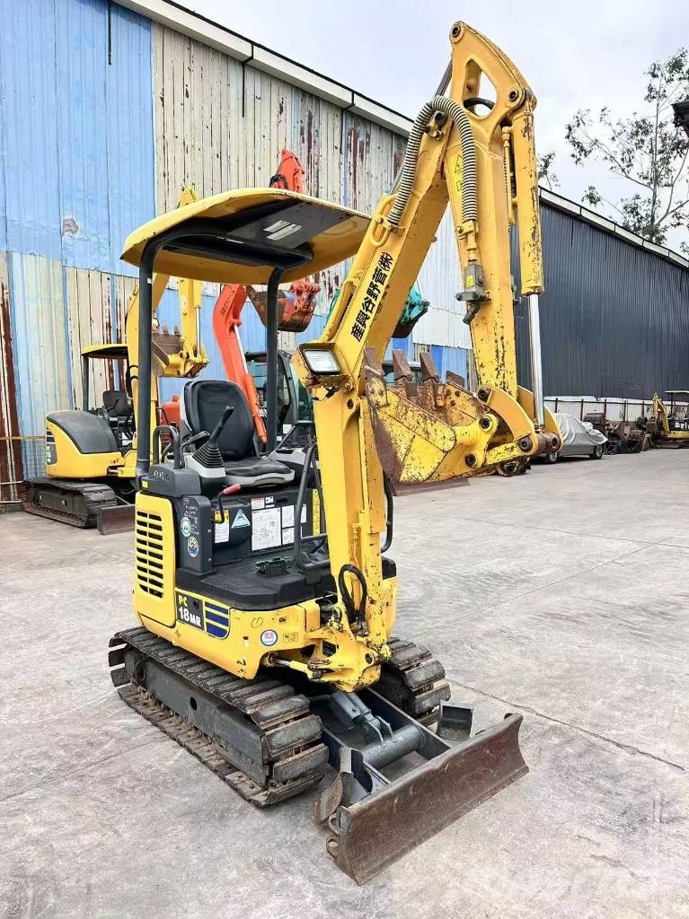 Komatsu PC 18 MR Mini excavadoras < 7t