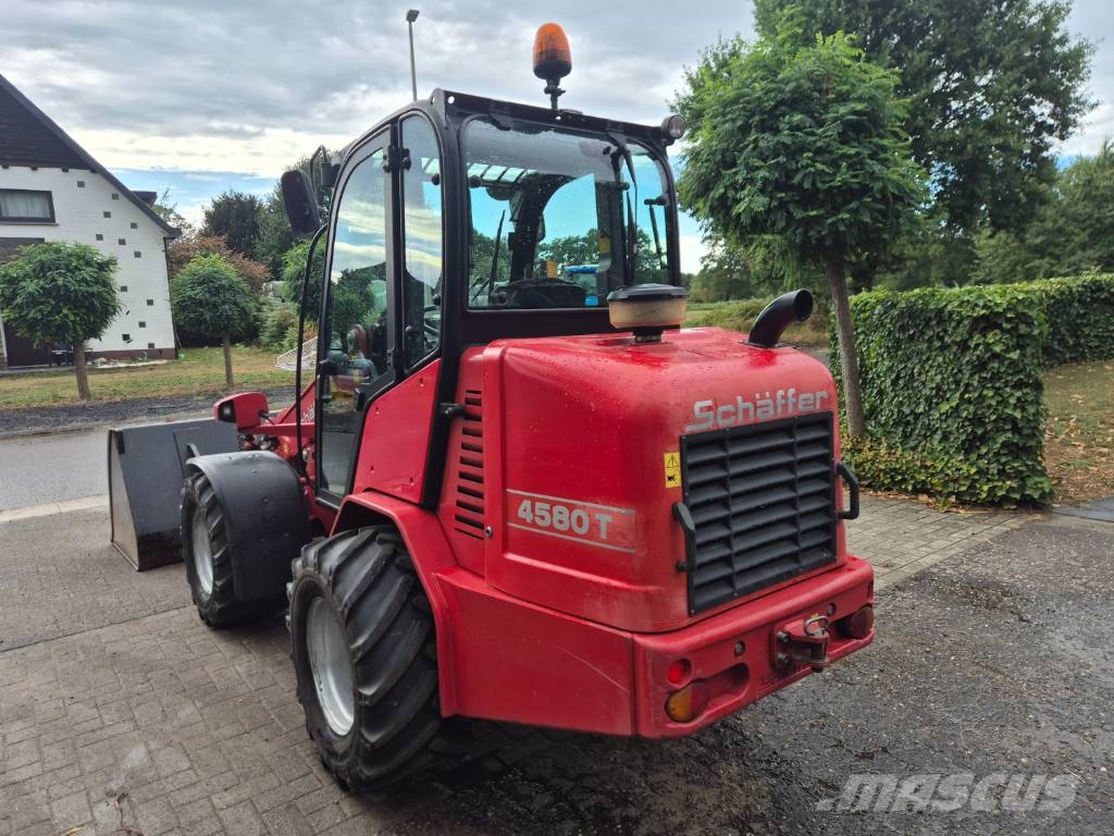 Schäffer 4580T Cargadoras multifunción