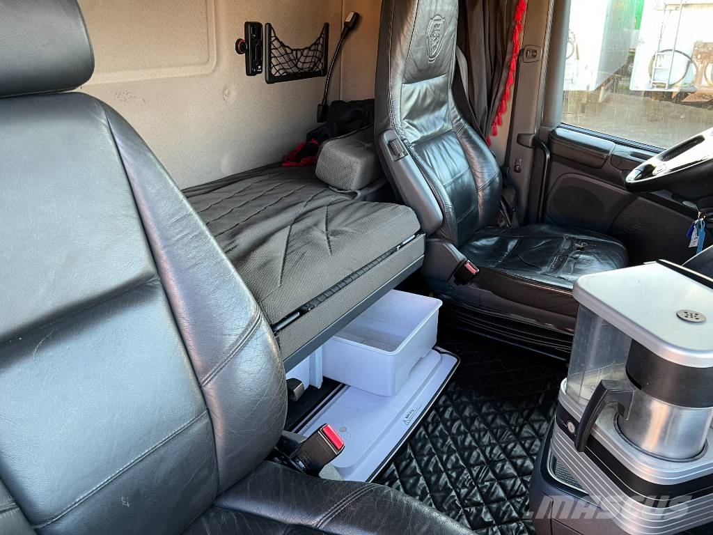 Scania R730LB6X2*4HNB ,full air,ADR, 9t front axel Camiones con chasís y cabina