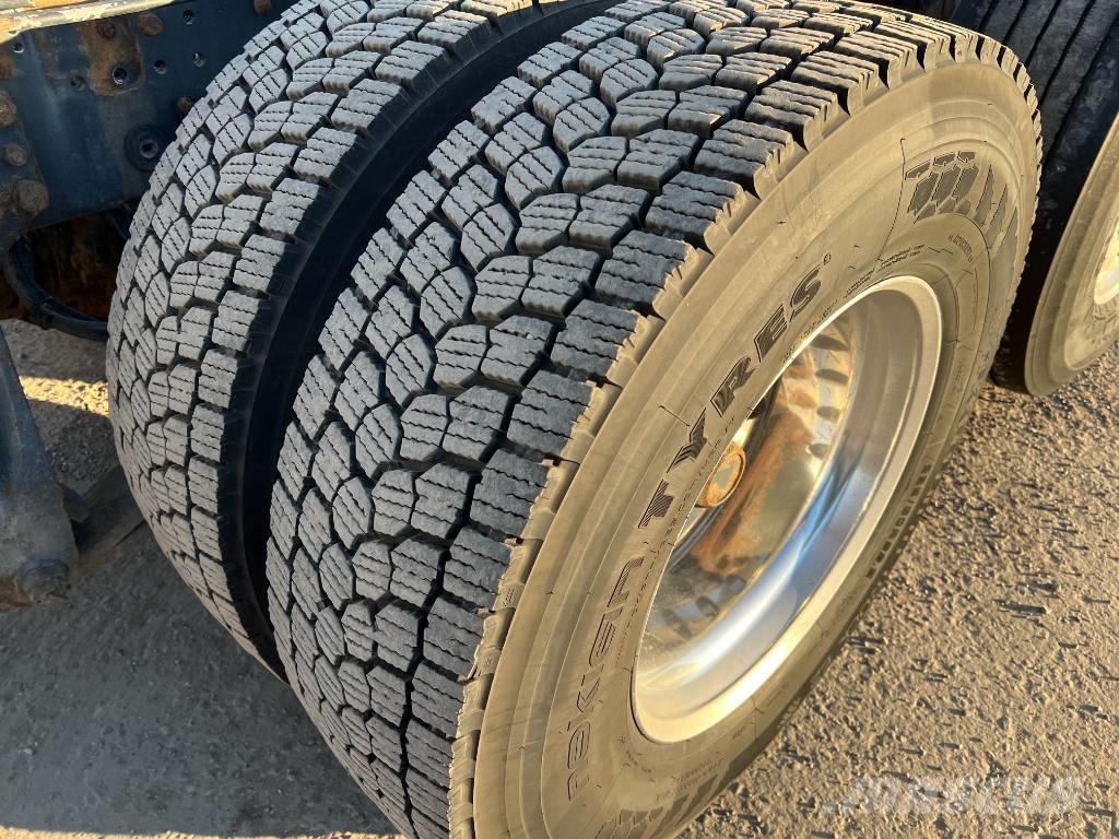 Scania R730LB6X2*4HNB ,full air,ADR, 9t front axel Camiones con chasís y cabina