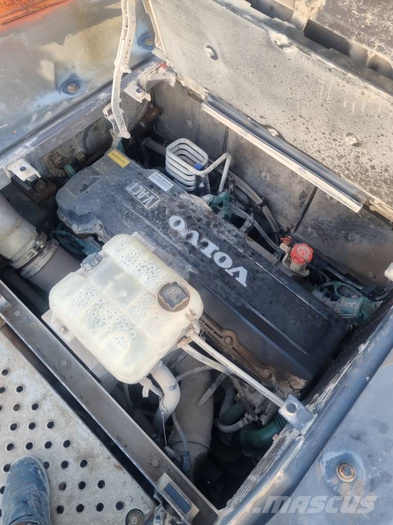 Volvo EC 380 EL 대형 굴삭기 29톤 이상
