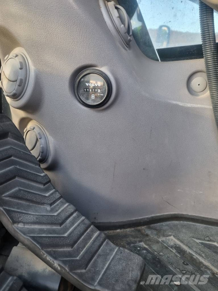 Volvo EC 380 EL 대형 굴삭기 29톤 이상