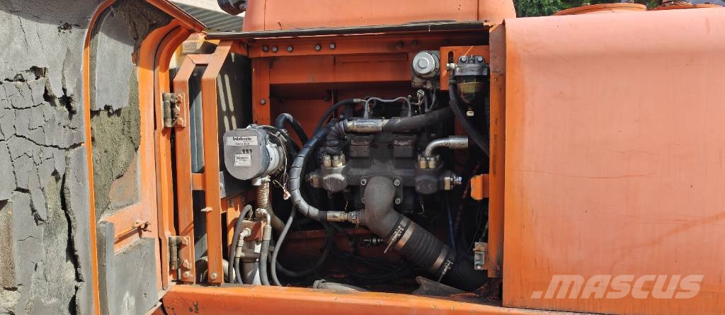 Hitachi EX 215 Excavadoras sobre orugas