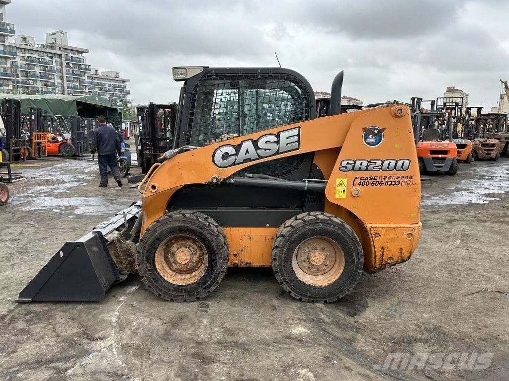 CASE SR 200 skid steer loader Φορτωτάκια